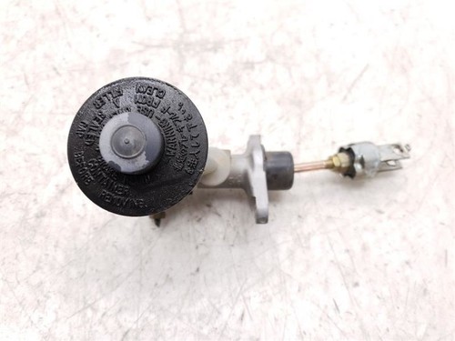 95-04 TOYOTA TACOMA 3.4L 6CYL MT CLUTCH MASTER CYLINDER ASSEMBLY - Picture 3 of 12