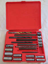 Blue Point By Snap On Screw Extractor Set No 1020. 24 Pcs.