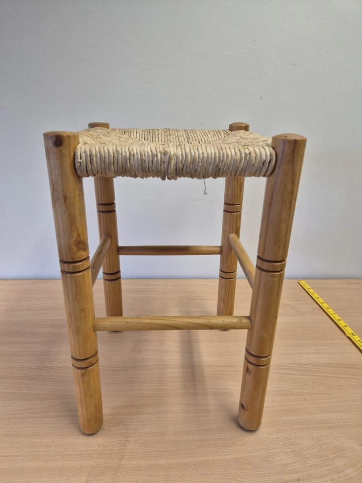 Charlotte Perriand Style Midcentury "Bauche" Rush Stool Ash 1960s, France Modern - Image 4 of 4