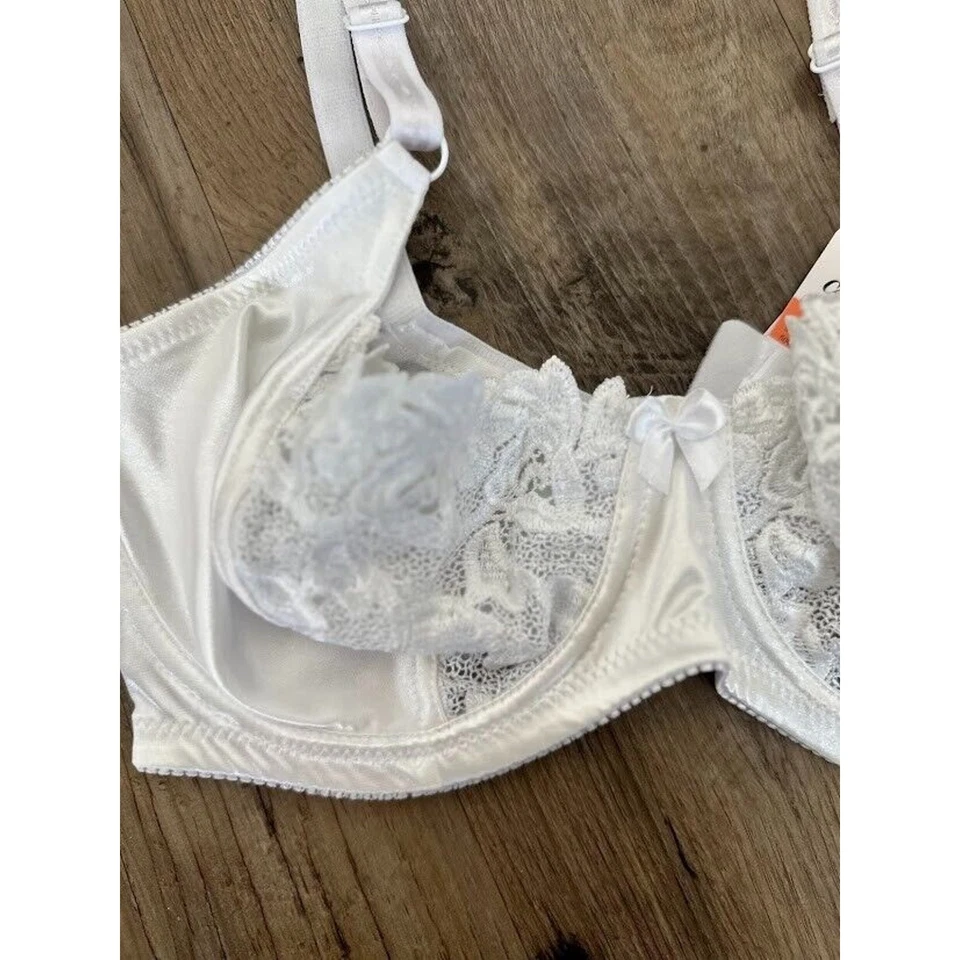 Carnival 36D Two Part Lace Unlined Underwire Minimizer Bra 509 White Adjustable - Image 3 of 4