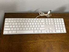 Apple A1243 Wired Mac Standard USB Keyboard with Numeric Keypad Genuine TESTED