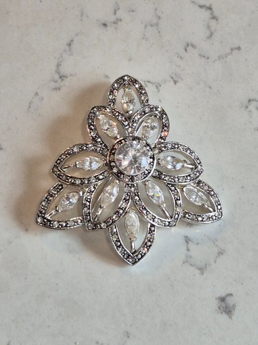 Stunning vintage Monet brooch - tree clear stone design on silver toned pin rare