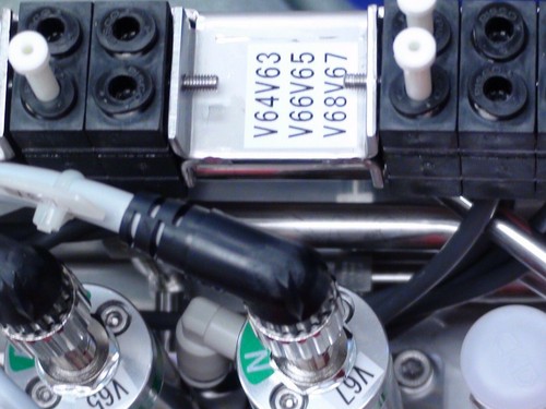BLOQUE DE VÁLVULAS ERC TOKIO ELECTRON TEL IAGD4-TYLX0752 .7MPA - Imagen 5 de 5