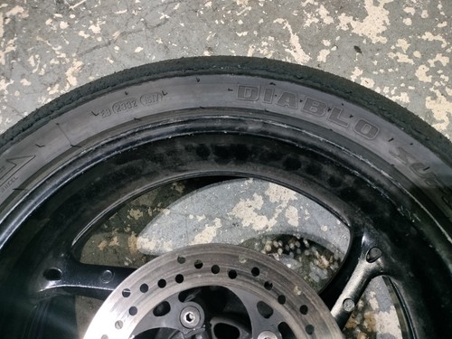 2008 2009 SUZUKI GSXR 600 GSXR 750 OEM REAR WHEEL STRAIGHT!!! - Picture 2 of 9
