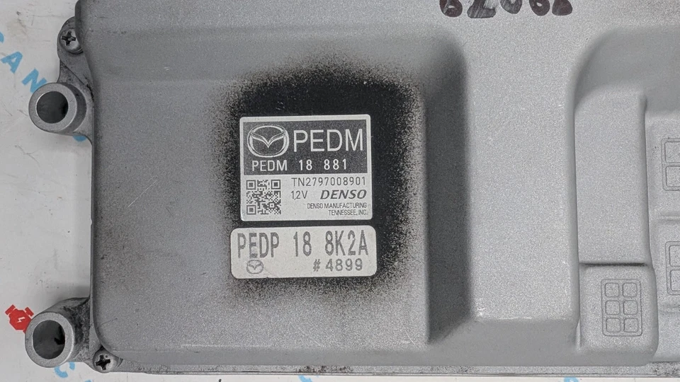 Mazda 3 Denso 2014 pedm18881 ecu tn2797008901 usado Foto 2 de 4