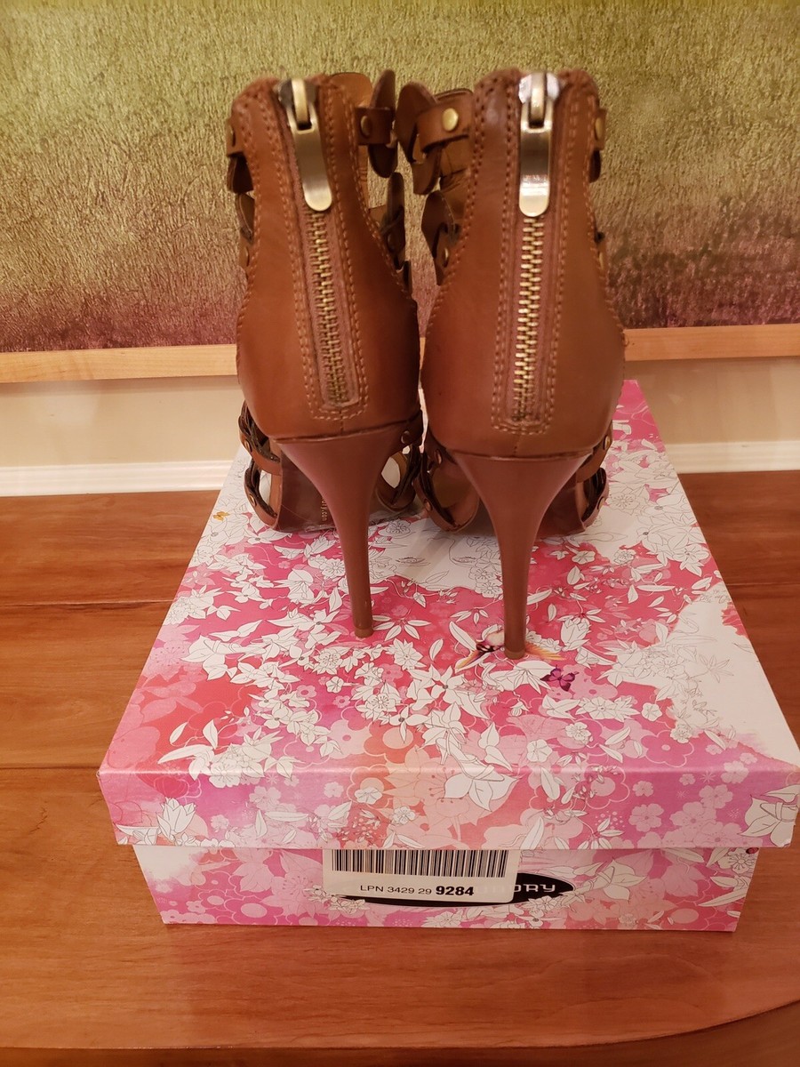 Sandales Gladiator Chinese Laundry - Cuir, Bout Pointu, Talon Haut, Taille US 7, Couleur Nutmeg