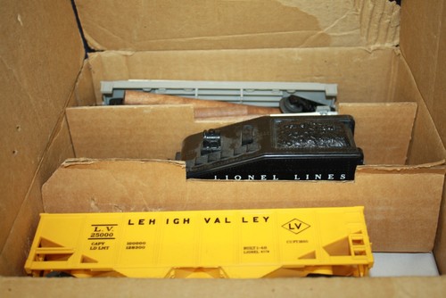 Lionel 19704 Promotional Set from 1967 w/Set Box EXC++ - Picture 2 of 16