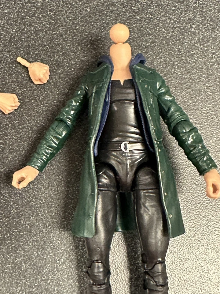 Marvel Legends (SHARON CARTER) {SOLO CUERPO Y MANOS} 6" Avengers (DISNEY+) VanCamp Foto 2 de 4