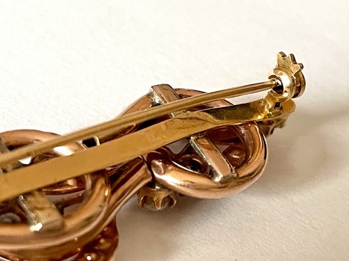 SPILLA LIBERTY con PERLE E ZAFFIRI ORO ROSSO 585/14 CARATI spilla - Foto 8 di 10