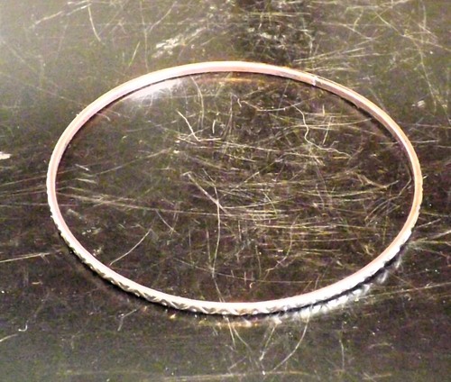 Silberfarbener Armreif Armband - Bild 2 von 4