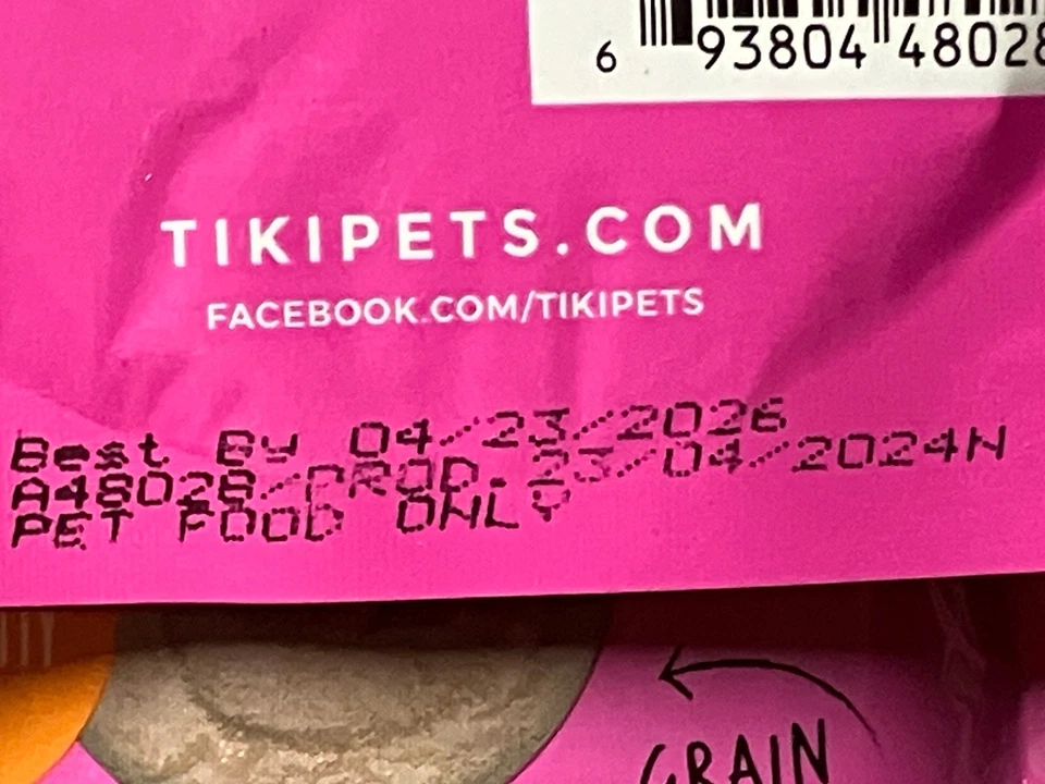 9 pack Tiki Cat Silver Mousse with Salmon & Pumpkin in Broth - 9 pouches BB 4/26 - Image 4 of 4