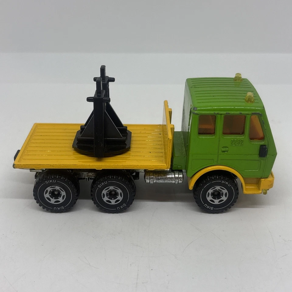 VINTAGE SIKU TOYS GERMANY MERCEDES BENZ TRACTOR - Image 3 of 4