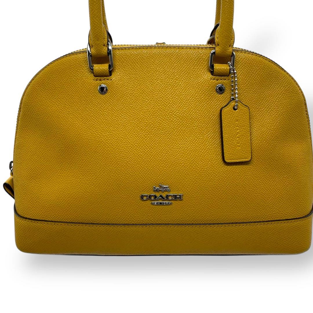 Coach Authentic AA Leather Shoulder Bag in Yellow