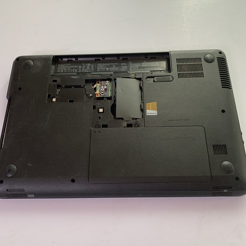 HP 2000 15.6" Laptop i3-4110M 2.4Ghz 4GB DVD-RW *No HDD Or Battery - Picture 7 of 14