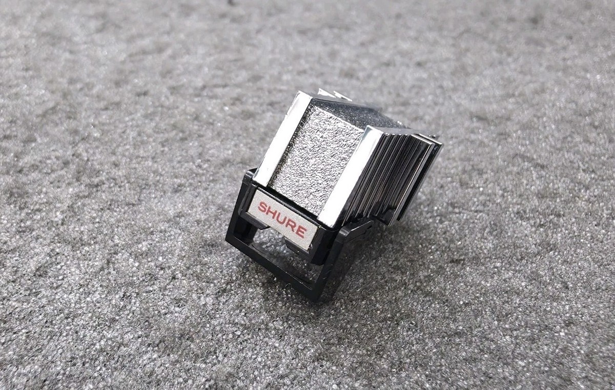 Shure V15 Type ii Cartridge and 