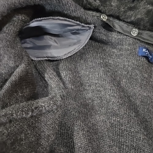 100 % Wolle Pullover Jacke Kunstfell Gr.Lg abnehmbarer Kragen flauschig kuschelig adrett Y2K Neu mit Etikett - Bild 15 von 22