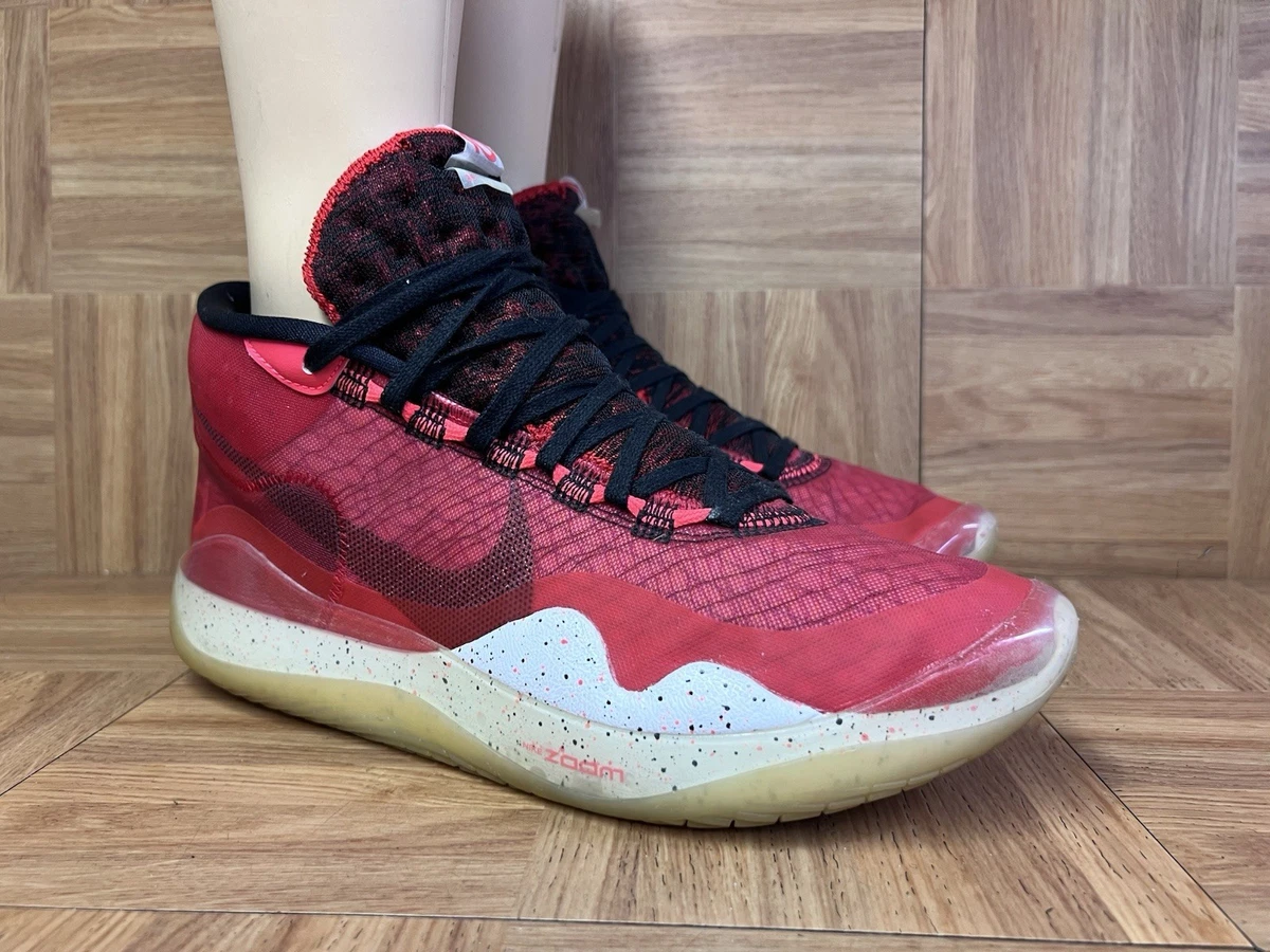 ＫＤ１２ ユニバーシティ レッド ＥＰ 5/1発売！ナイキ KD 12 EP “ユニバーシティレッド/ブラック/ホワイト