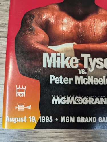 MIKE TYSON VS PETER McNEELEY MGM GRAND AUGUST 19TH, 1995 MAGAZINE VINTAGE! - Picture 6 of 9