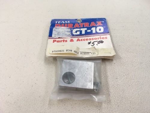 Duratrax Rear Axle Blocks For GT10 Part#DTXC0821 - Picture 1 of 7