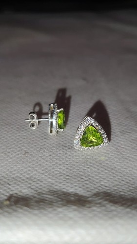 Natural Peridot Stud Earrings Engagement Beautiful 925 Sterling Silver Stud Earr - Picture 4 of 7