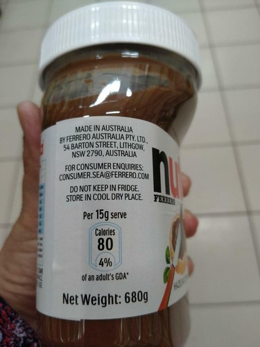 FERRERO HAZELNUT SPREAD WITH COCOA 680g - Picture 4 of 7