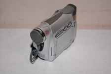 Canon ZR100 ZR100A MiniDv Mini Dv Stereo Camcorder D849