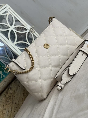 Borsa a mano trapuntata Tory Burch Willa tracolla zip pelle colore autentico Brie