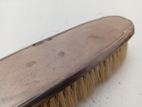 Antique 1917 Sterling Silver Vanity Hairbrushes x2 Hallmark - J & R Griffin Ltd - Picture 12 of 13