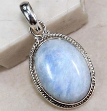 Natural Rainbow Moonstone 925 Solid Sterling Silver Pendant Jewelry B18-9