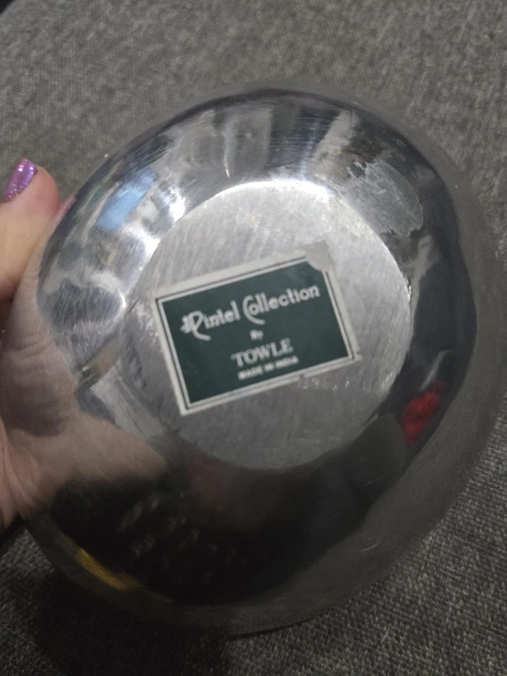 Plato de peltre MCM pequeño vintage hecho en la India Foto 3 de 4