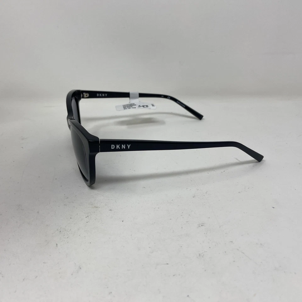 DKNY EYEWEAR DK502s 001 53-19-135 光面黑色带灰色镜片太阳镜 LD14 — 第 4/4 张图片