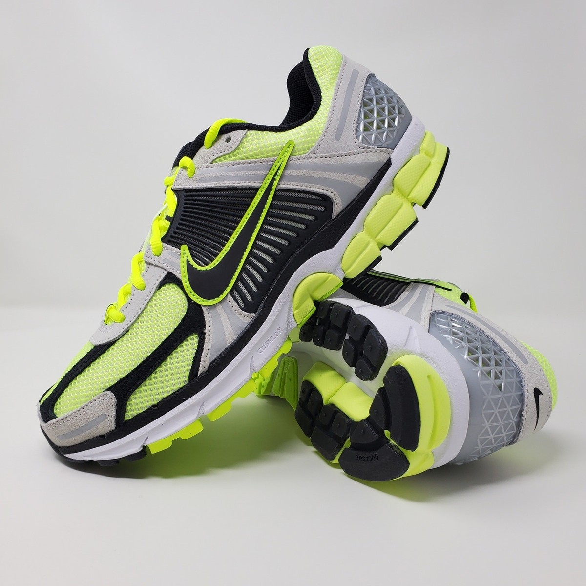 Size 10.5 - Nike Air Zoom Vomero 5 Life Lime for sale online  display picture 1