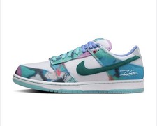 Nike SB Dunk Low X Futura Laboratories Bleach...