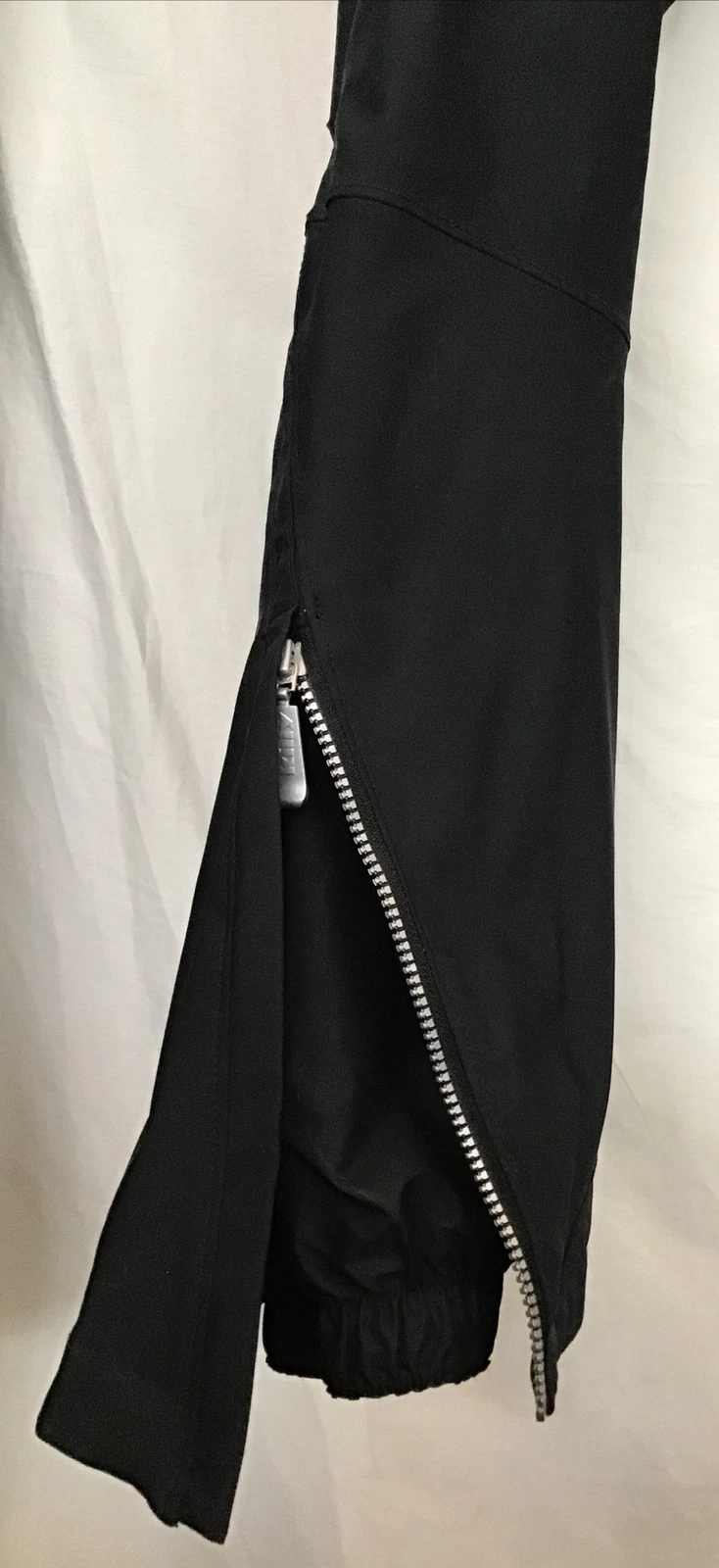 Picture 4 of 11