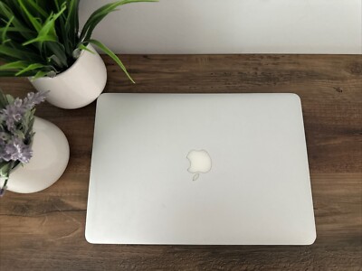 Apple MacBook Air (2020) M1 13.3'' 128GB macOS, Silver