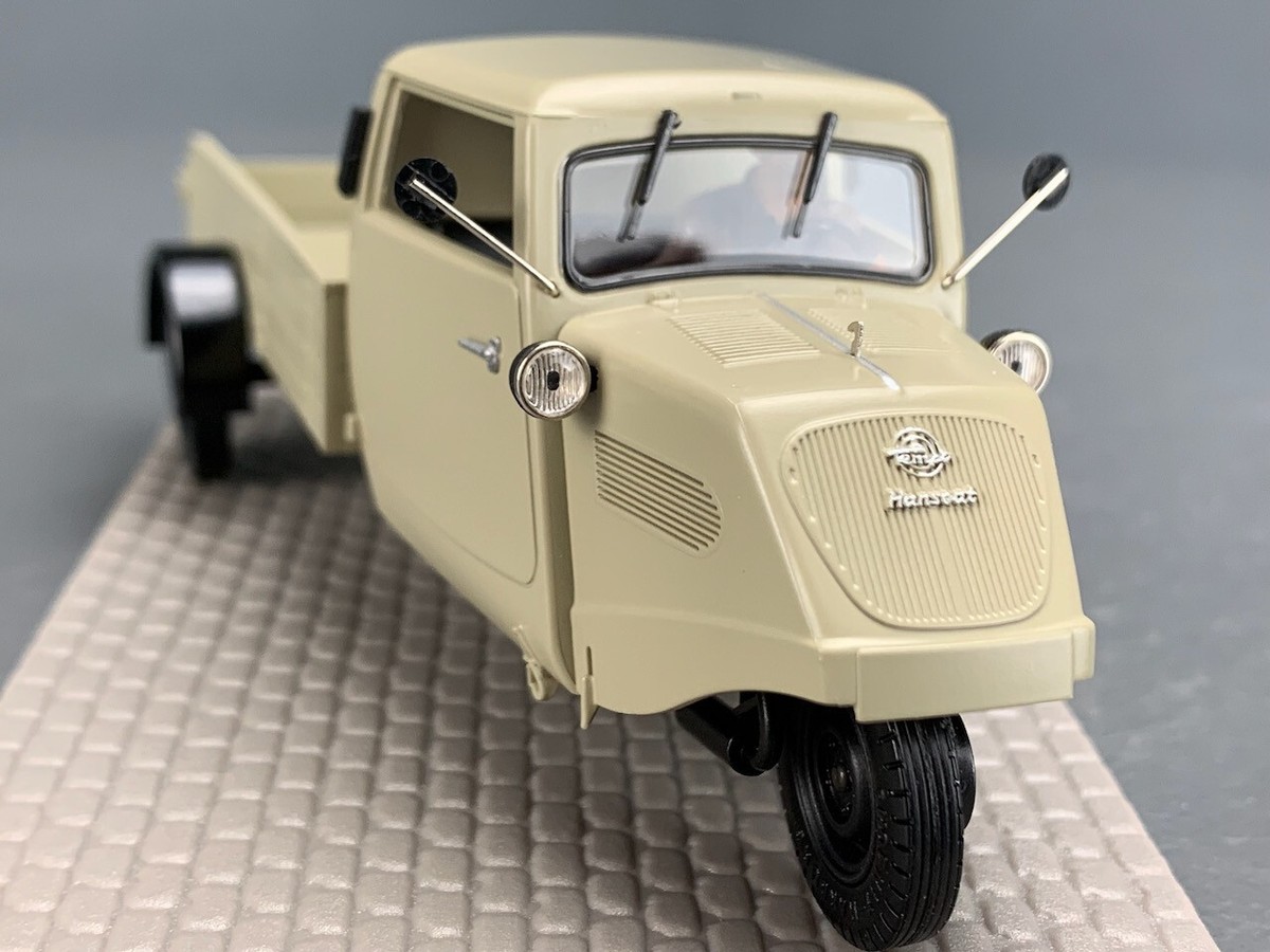 1:32 - Spur 1 Hubner #7006 Tempo Hanseat 3 wheel delivery vehicle