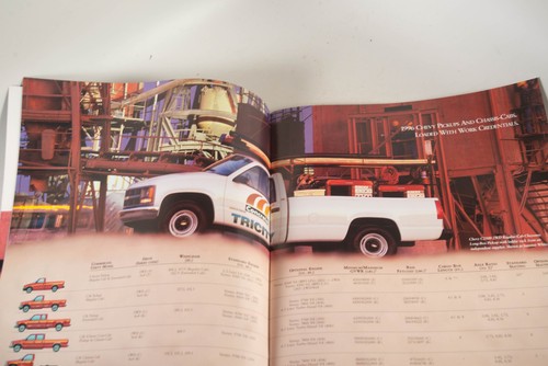 1996 Chevrolet Commercial Trucks Car Dealer Showroom Brochure - Picture 3 of 3