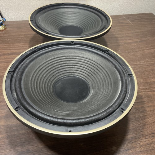 2 PIONEER 12" Woofers,8 ohm matched pair, 60Wrms, from CS-G303 Tested W/ Screws - 第 1/5 張圖片