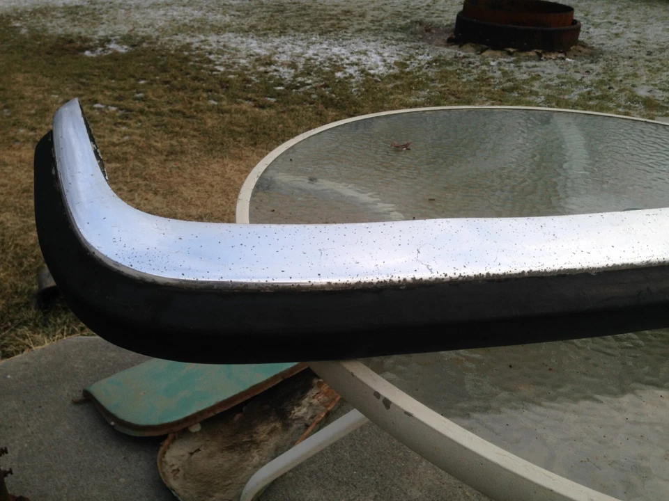 Vintage 1967 1968 1969 1970 1971 1972 Volvo 140 142 142GT 144 145 Parachoques trasero OE Foto 2 de 4