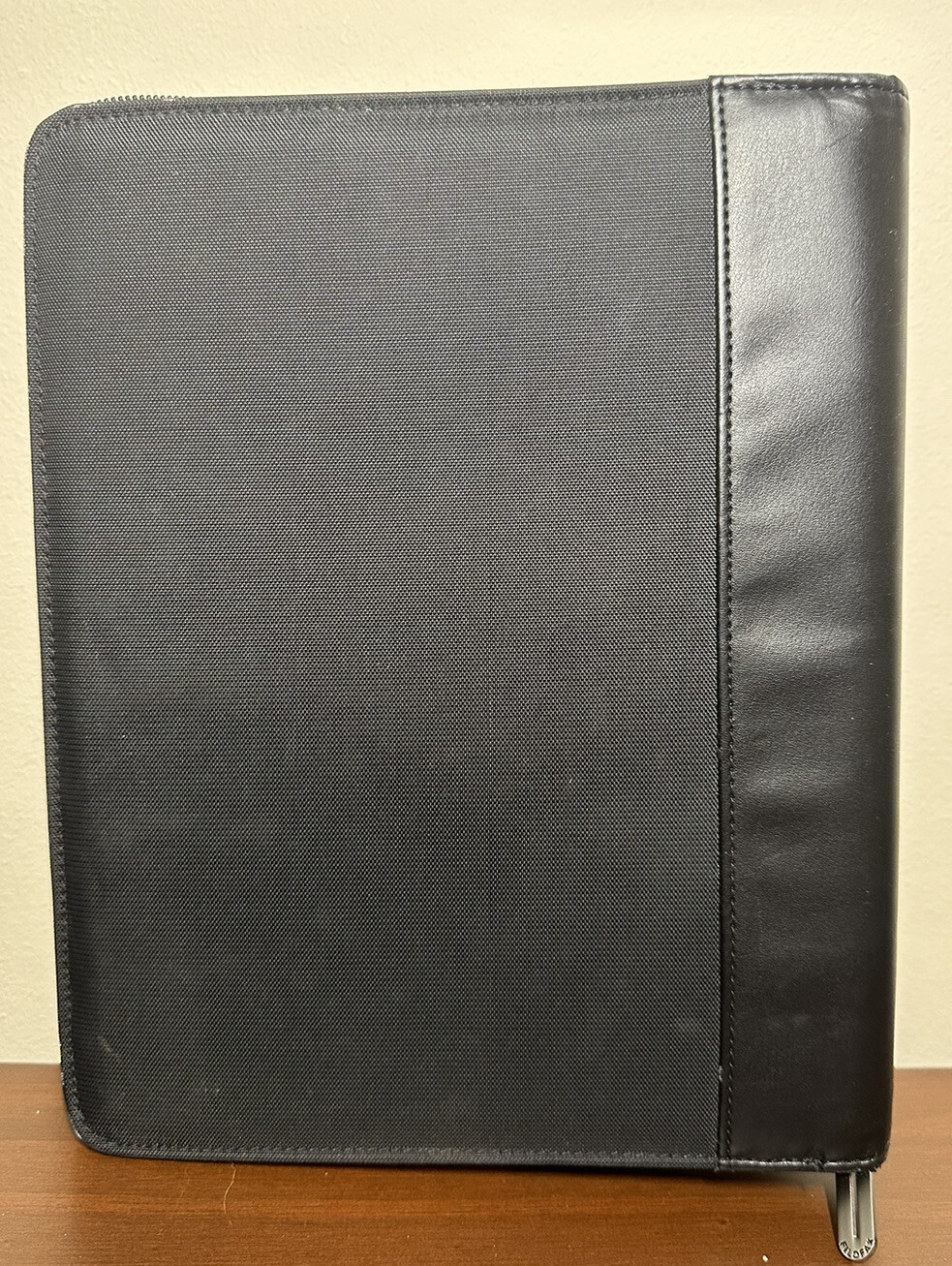 Picture 2 of 5