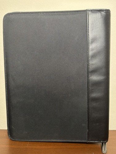 Filofax Microfibre Zipped iPad Tablet Case Nylon Grey For Apple & 9.7" Devices - Picture 2 of 5