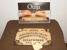 VINTAGE GHOST SPIRITS WITCHCRAFT GAME 1992 FULD OUIJA MYSTIFYING ORACLE