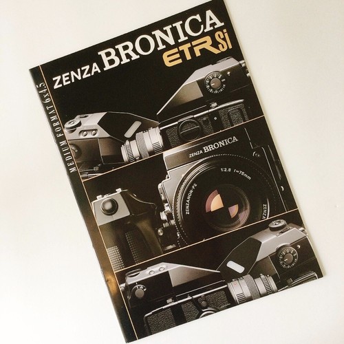 ZENZA BRONICA ETR Si Medium Format Japanese Catalog Published in January 1996 - 第 1/14 張圖片