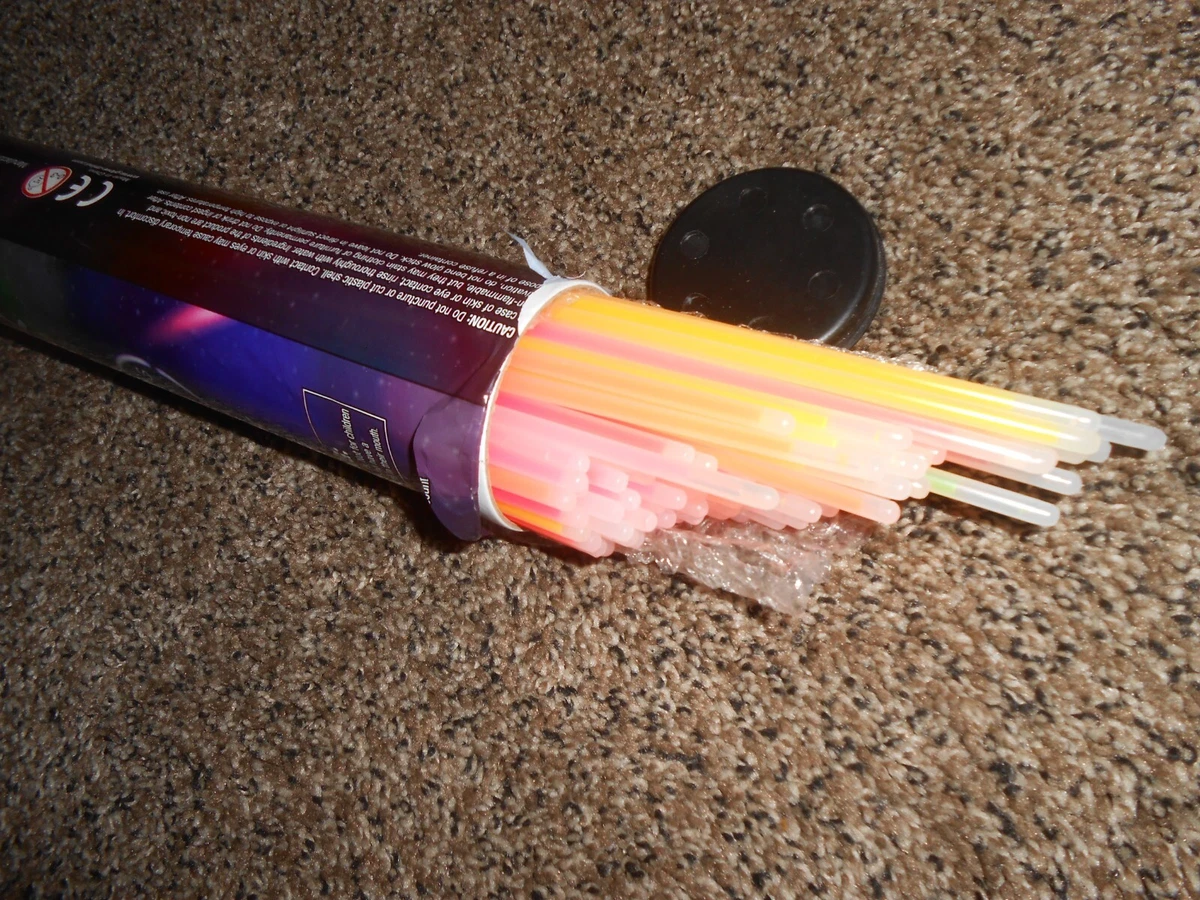 Share 139+ glow bracelets toxic kidsdream.edu.vn