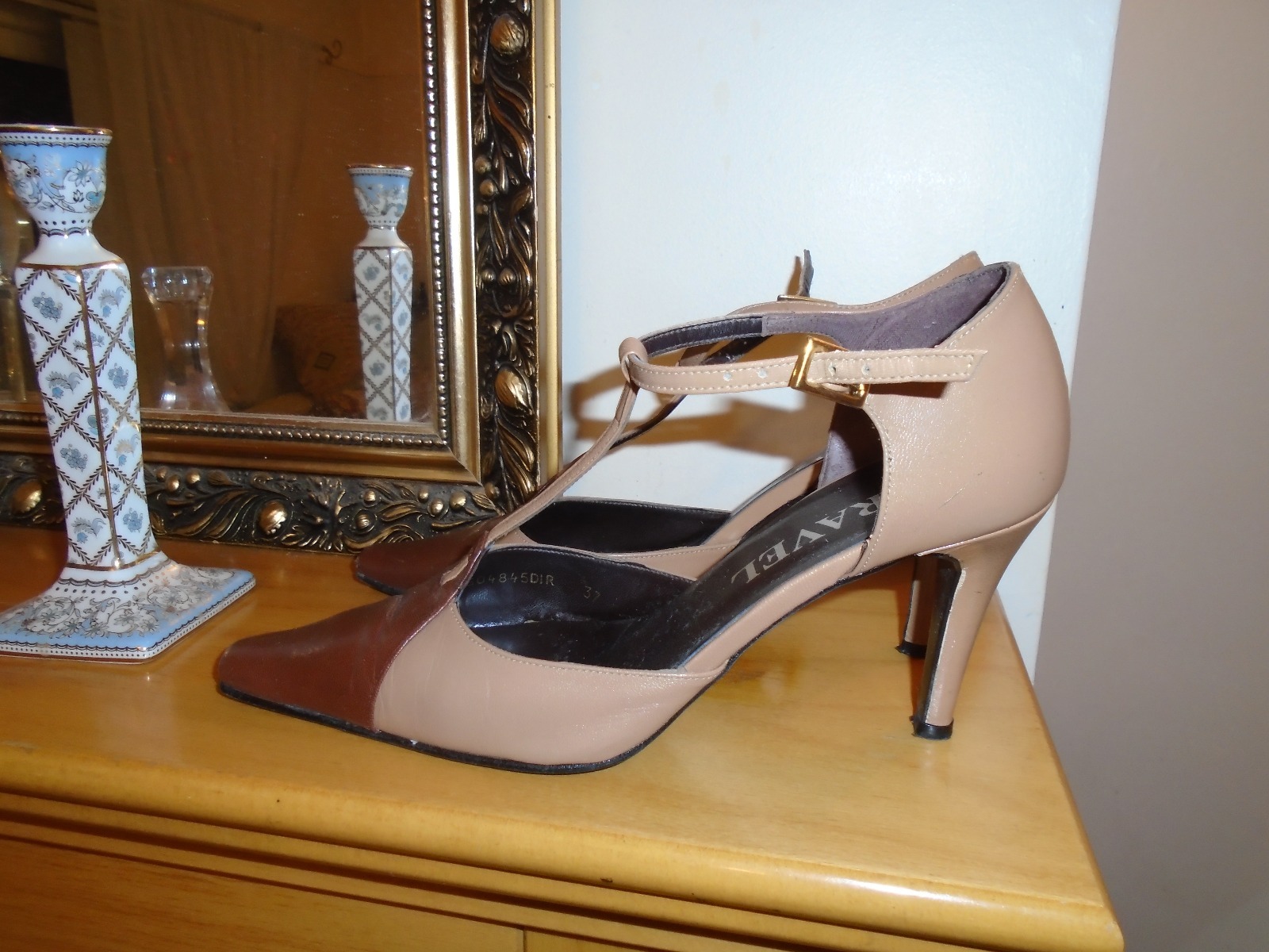 BEAUTIFUL " RAVEL " SHOES ... SIZE 4.5 BEAUTIFUL