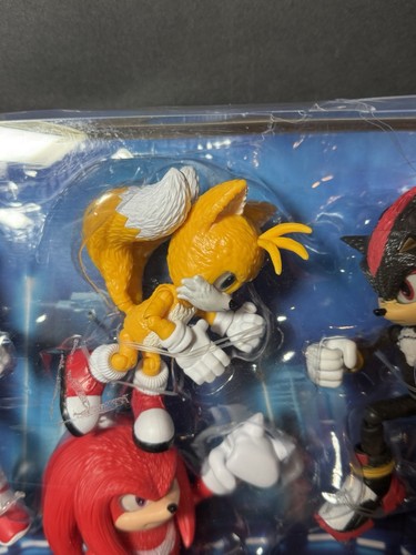 2024 JAKKS Pacific Sonic the Hedgehog 3 Movie Action Figures 4-Pack (Lights Up!) - Picture 5 of 10