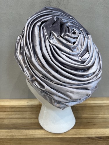 Vintage 1950- 1960 Christian Dior Light Purple Turban Blue Floral Rhinestone Hat - Picture 3 of 11