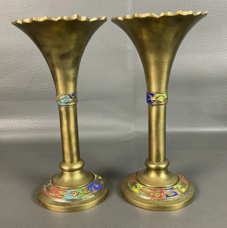 Messing Vase Sägezahnrand geätzt Vintage unpoliert 7,5" Set