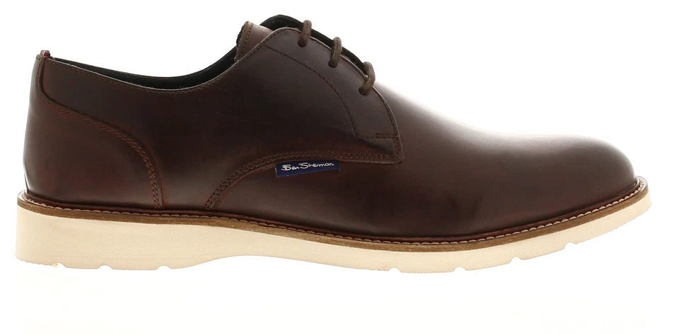 Ben Sherman Chaussures Homme Ben Sherman Hampton Derby Cuir Enduit Rouge - Photo 2/4