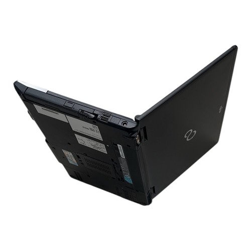 Fujitsu Lifebook E782 15,6" i5-3320M 2,6GHz 4GB 320GB RS-232 Win 10 Pro - Imagen 2 de 2